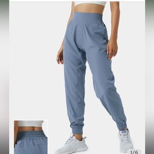 NWT Halara Joggers